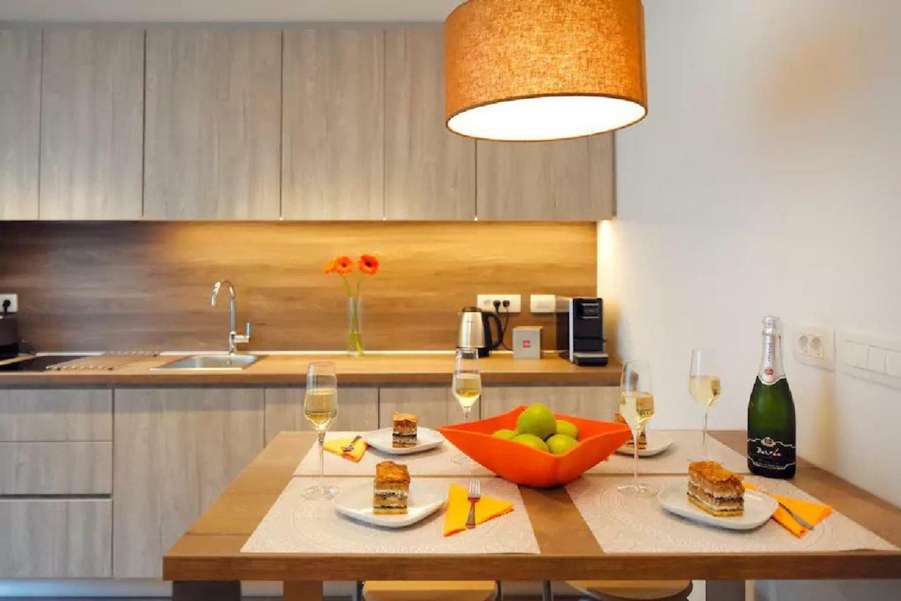 ★ Exclusive Central Apartment ★ Free Garage ★ Liubliana Exterior foto